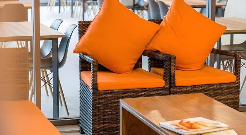 B2 Udon Thani Boutique And Budget Hotel Exterior photo